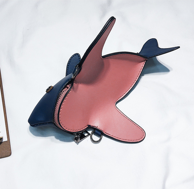 Shark Lovers - Shark Shaped Handbag